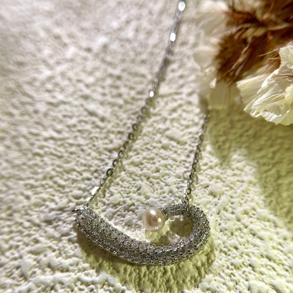 Synchronized Sparkle Elegance Necklace