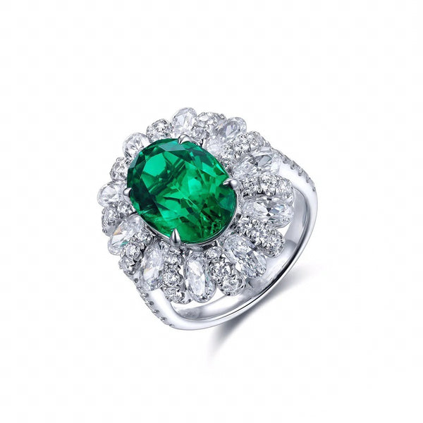 Majestic Emerald Ring