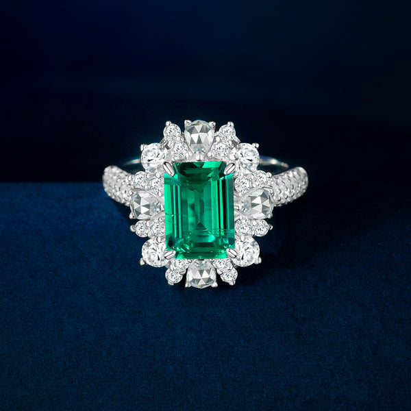 Emerald Radiance Ring